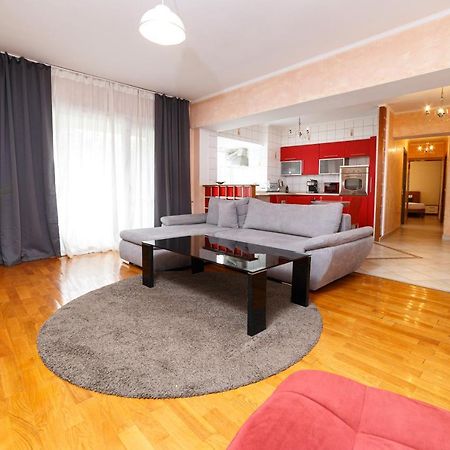Color Apartments Unirii 14 Blv Bukarest Eksteriør billede