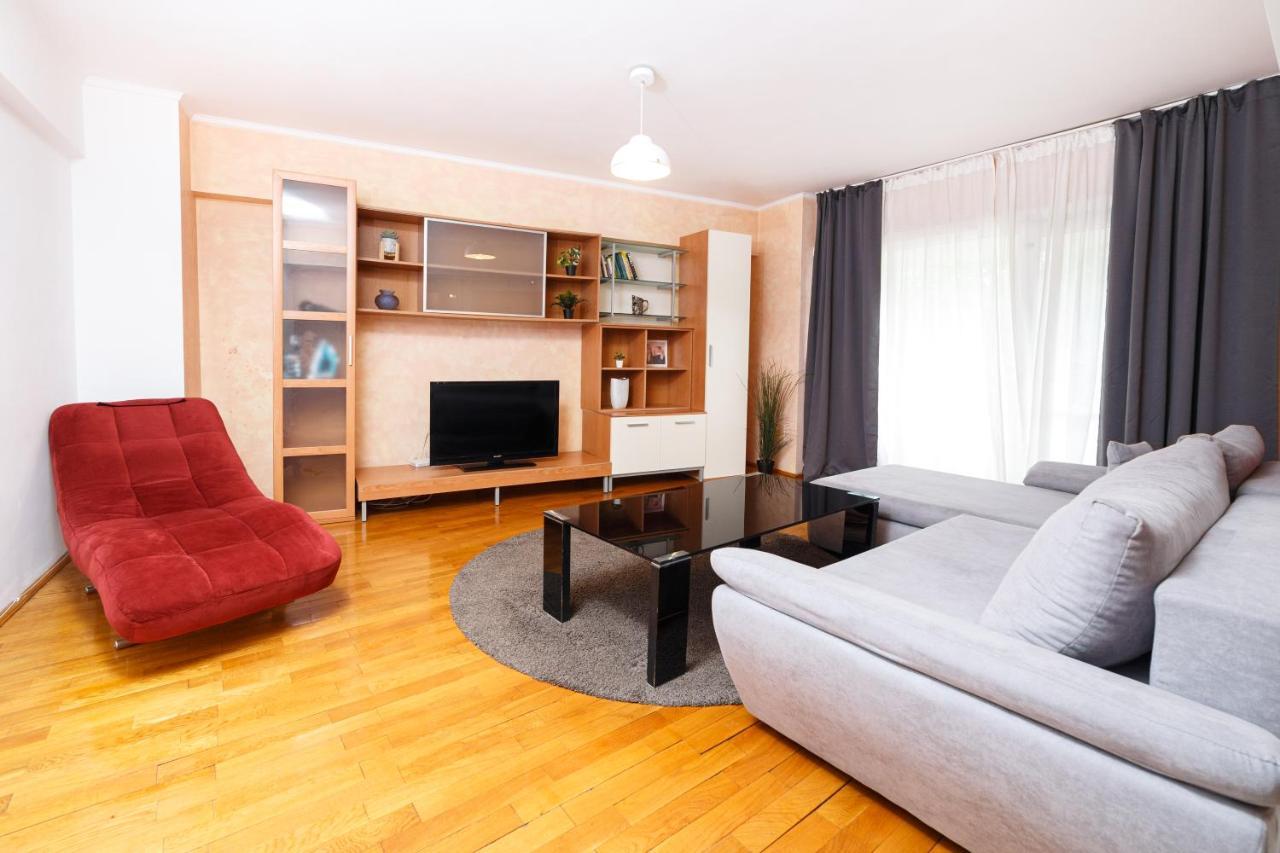 Color Apartments Unirii 14 Blv Bukarest Eksteriør billede